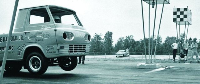 Bill Kolb Jr. - Ford Yellow Wagon at 1966 U.S. Nationals at Indianapolis Raceway Park2